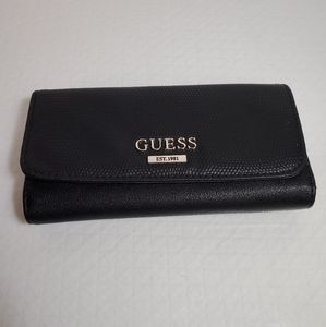Guess wallet!